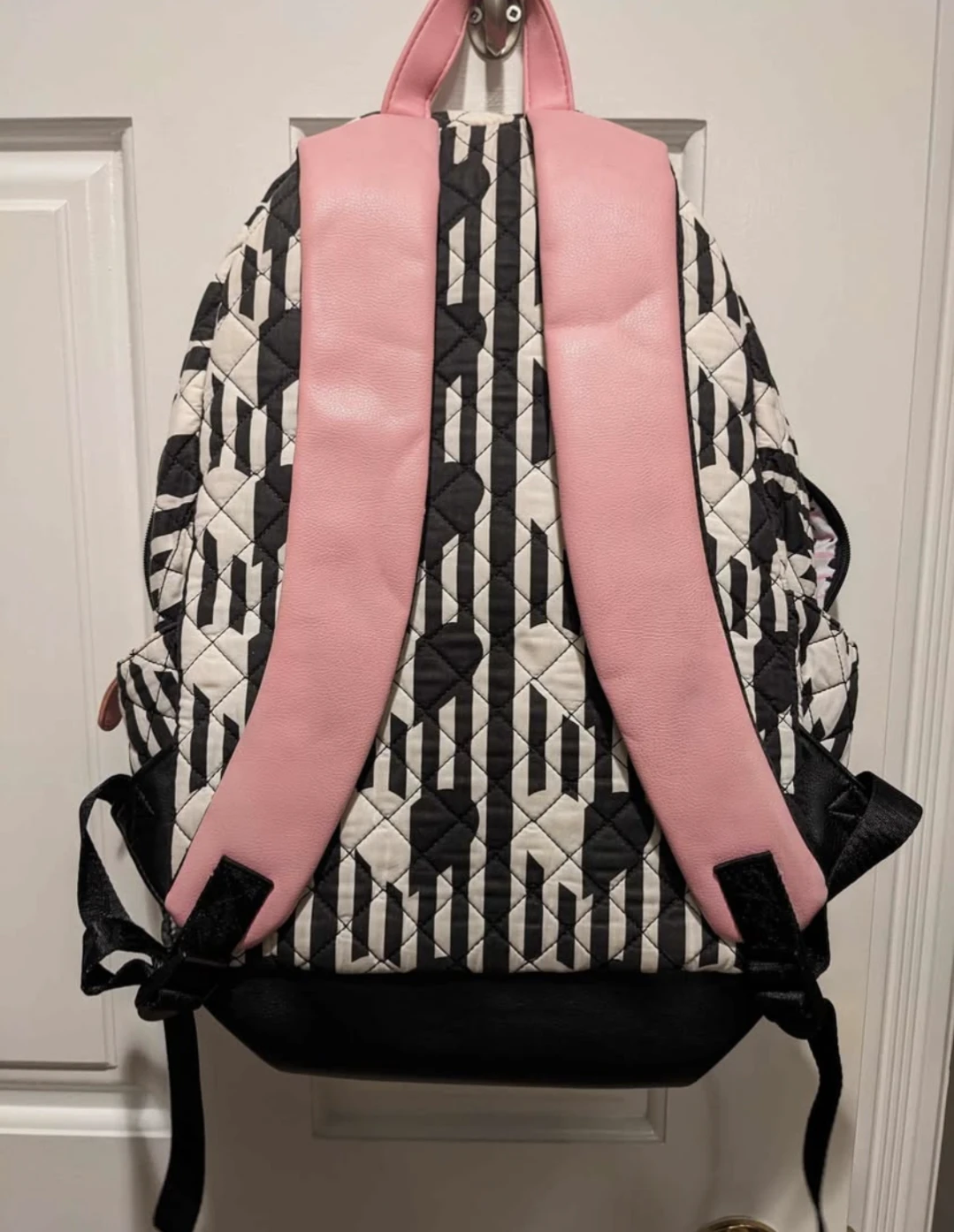 Betsey Johnson Quilted Backpack - photo 5