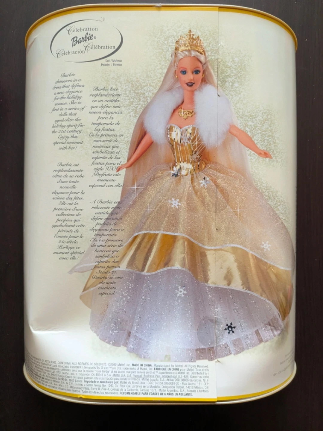 2000 Millenium Celebration Barbie - photo 2