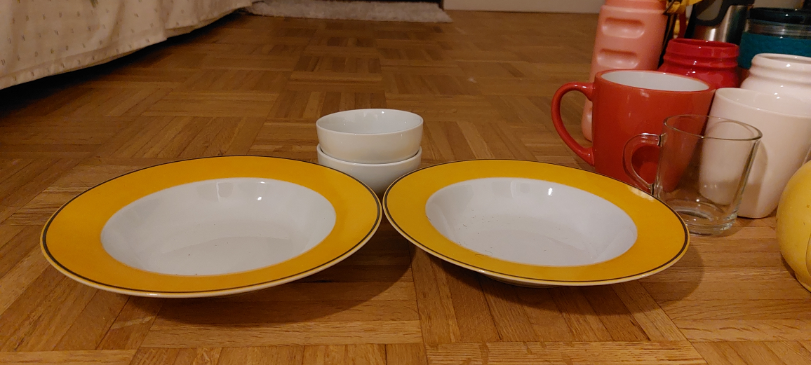 Kitchenware and Drinkware Lot - photo 3