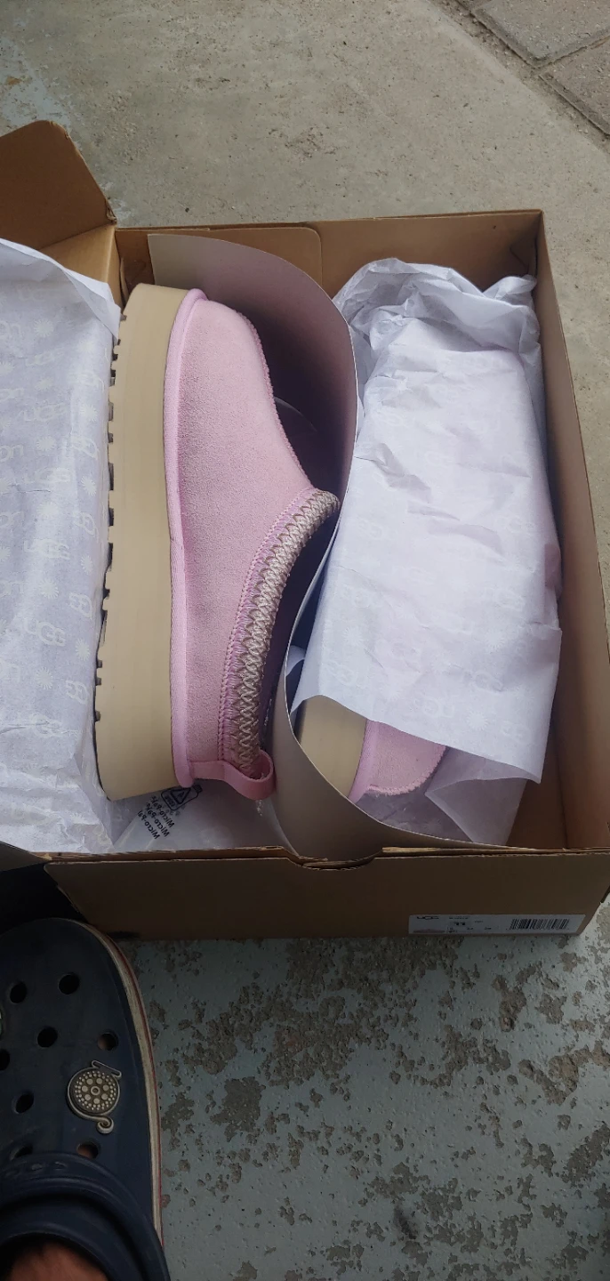Uggs brand new women's 11, pink!!! - photo 5