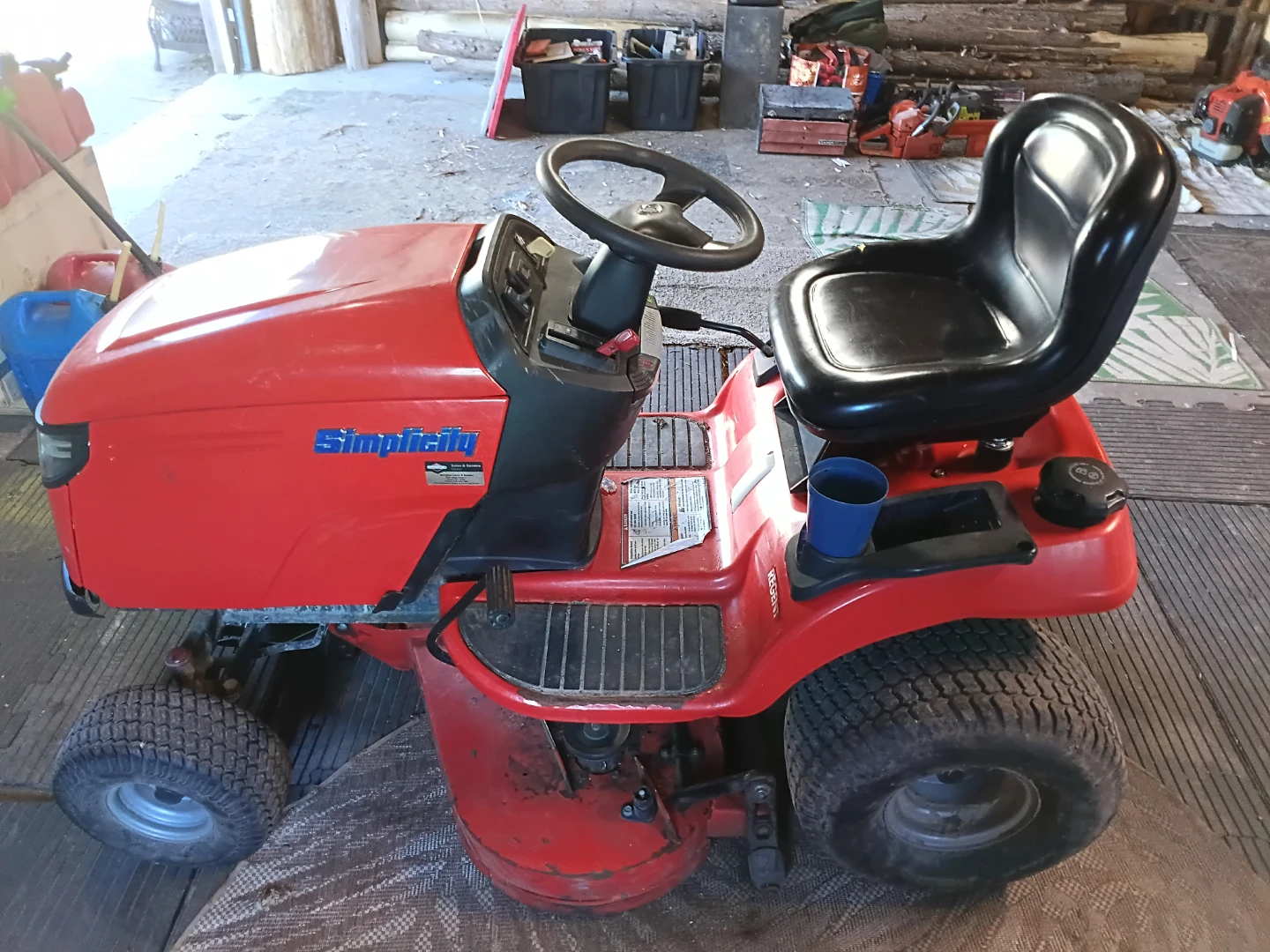 Simplicity Riding Mower - photo 2