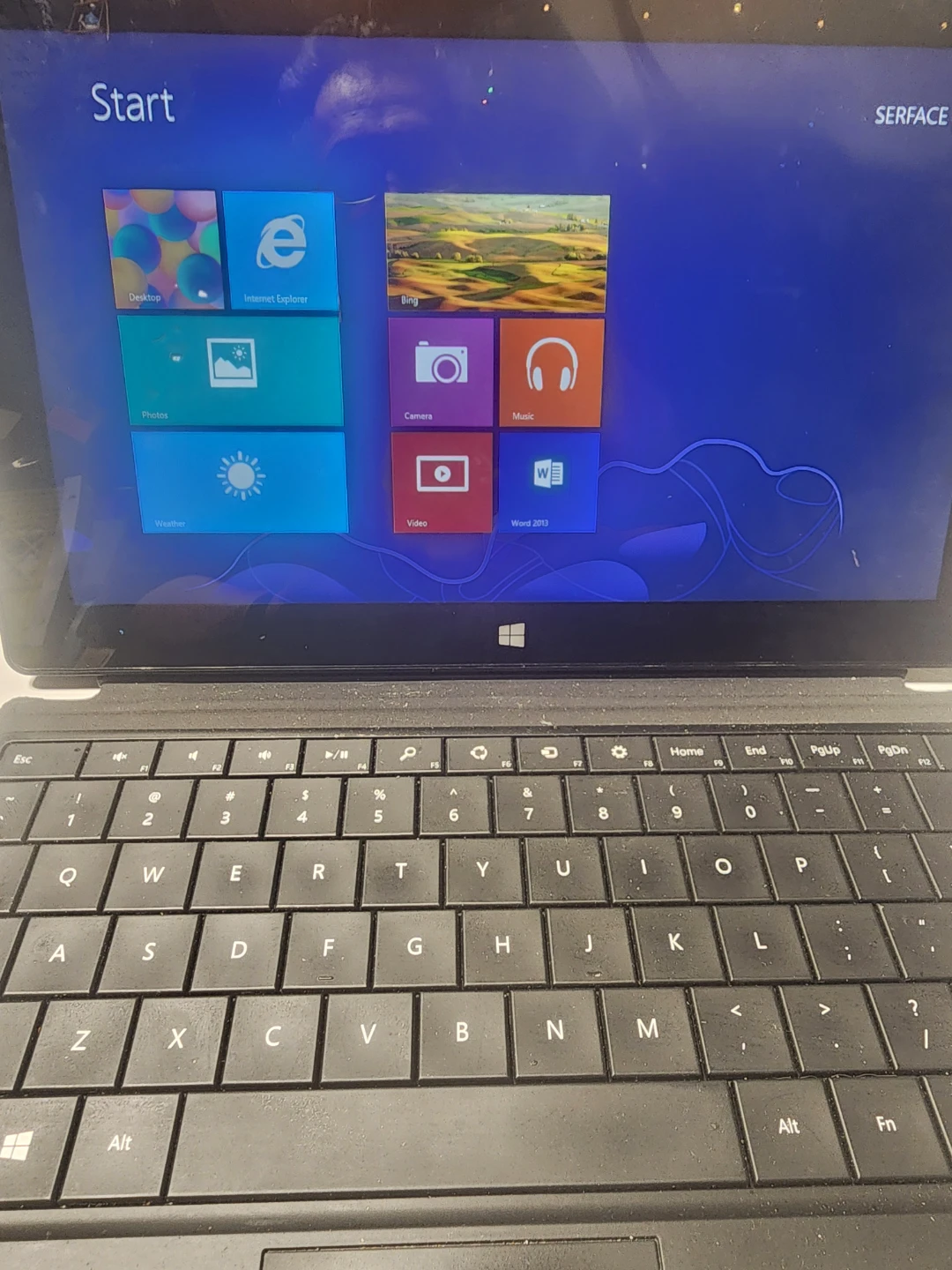 Microsoft Surface Tablet with Keyboard - photo 2