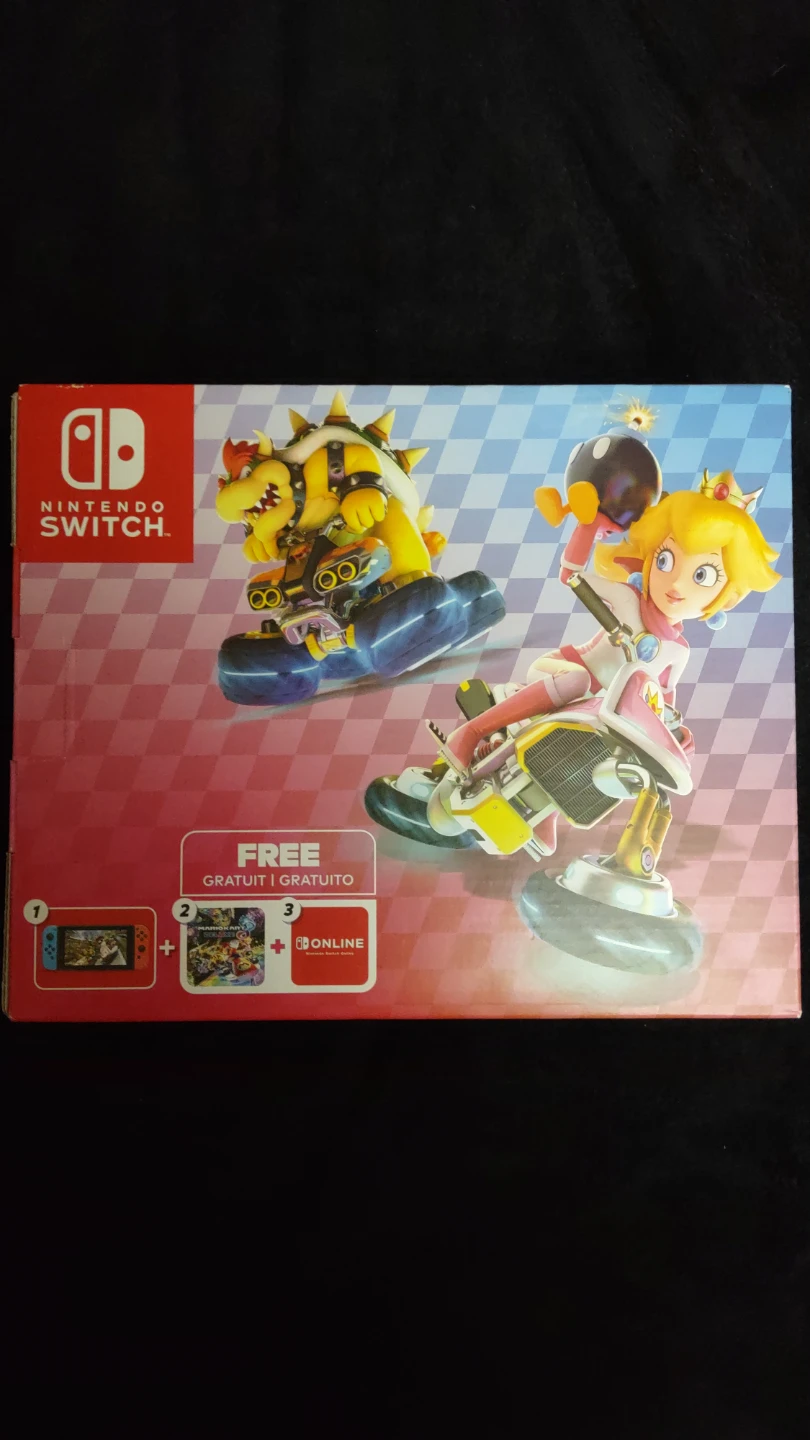 Nintendo Switch Mario Kart 8 Deluxe Bundle - photo 2
