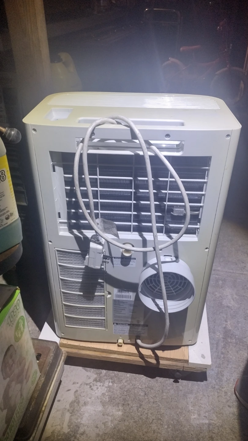 Danby 1200 BTU  Portable Air Conditioner