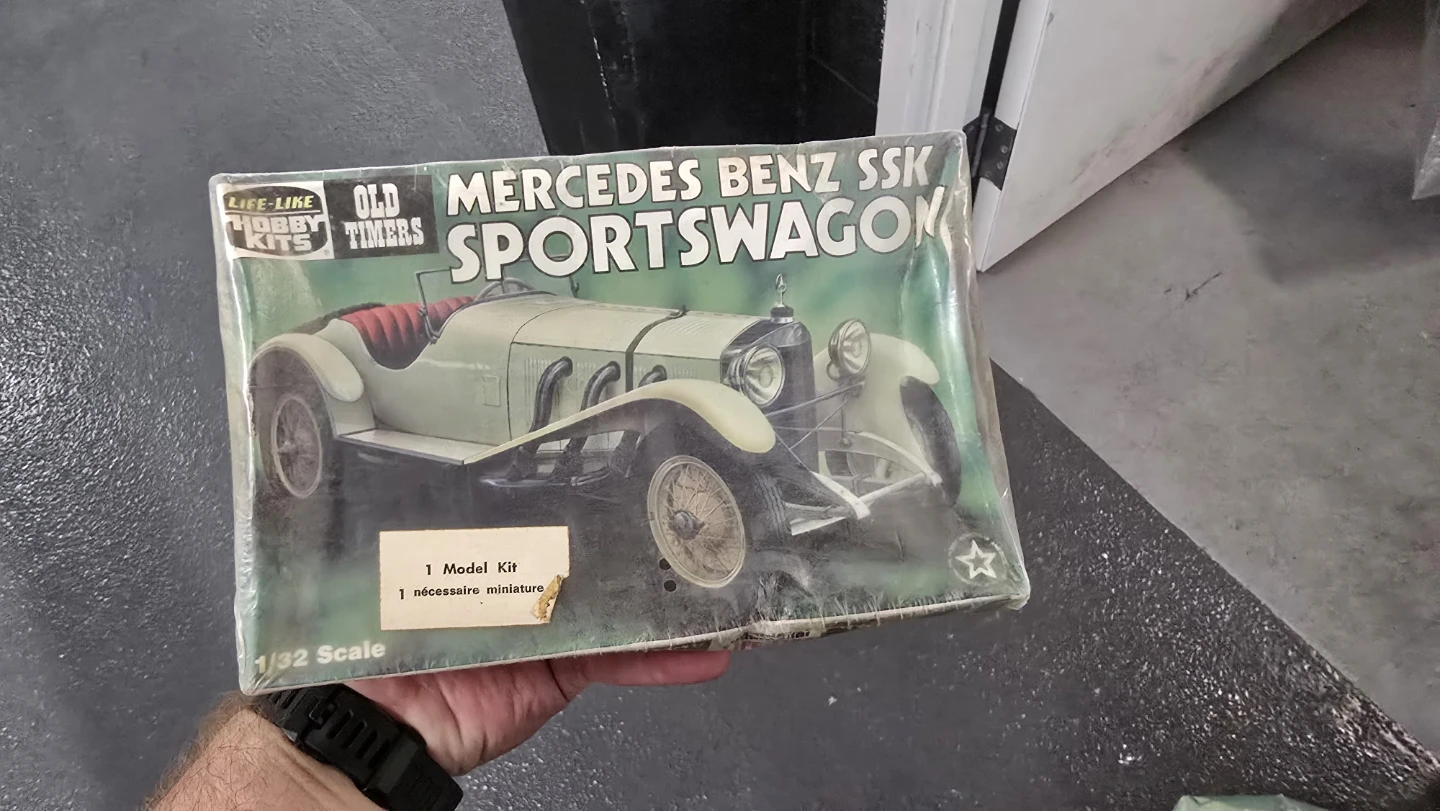 Oldtimers Mercedes Benz SSK Sportswagon Model Kit 1/32 Scale