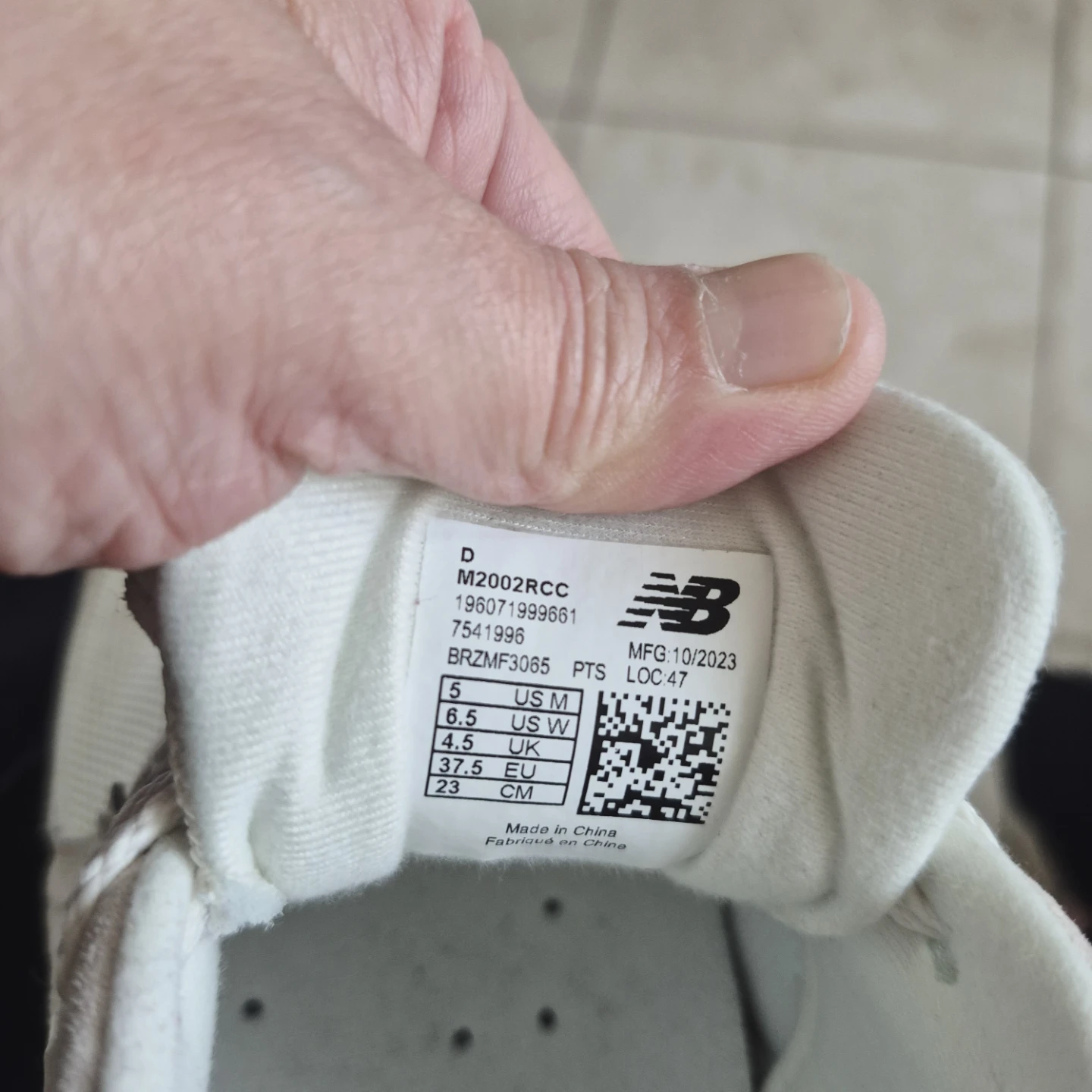 New Balance 2002R Beige/White Running Shoes - photo 3