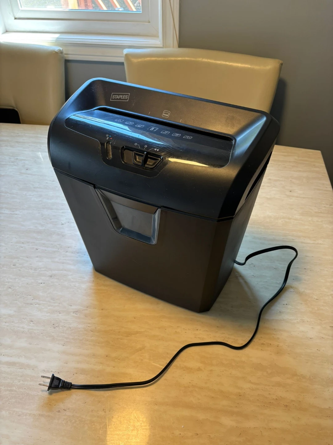 Staples Paper Shredder