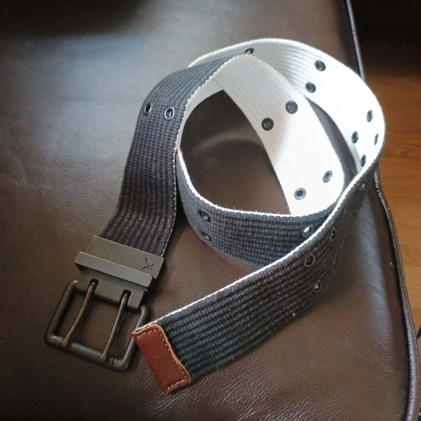 American Eagle Reversible Belt