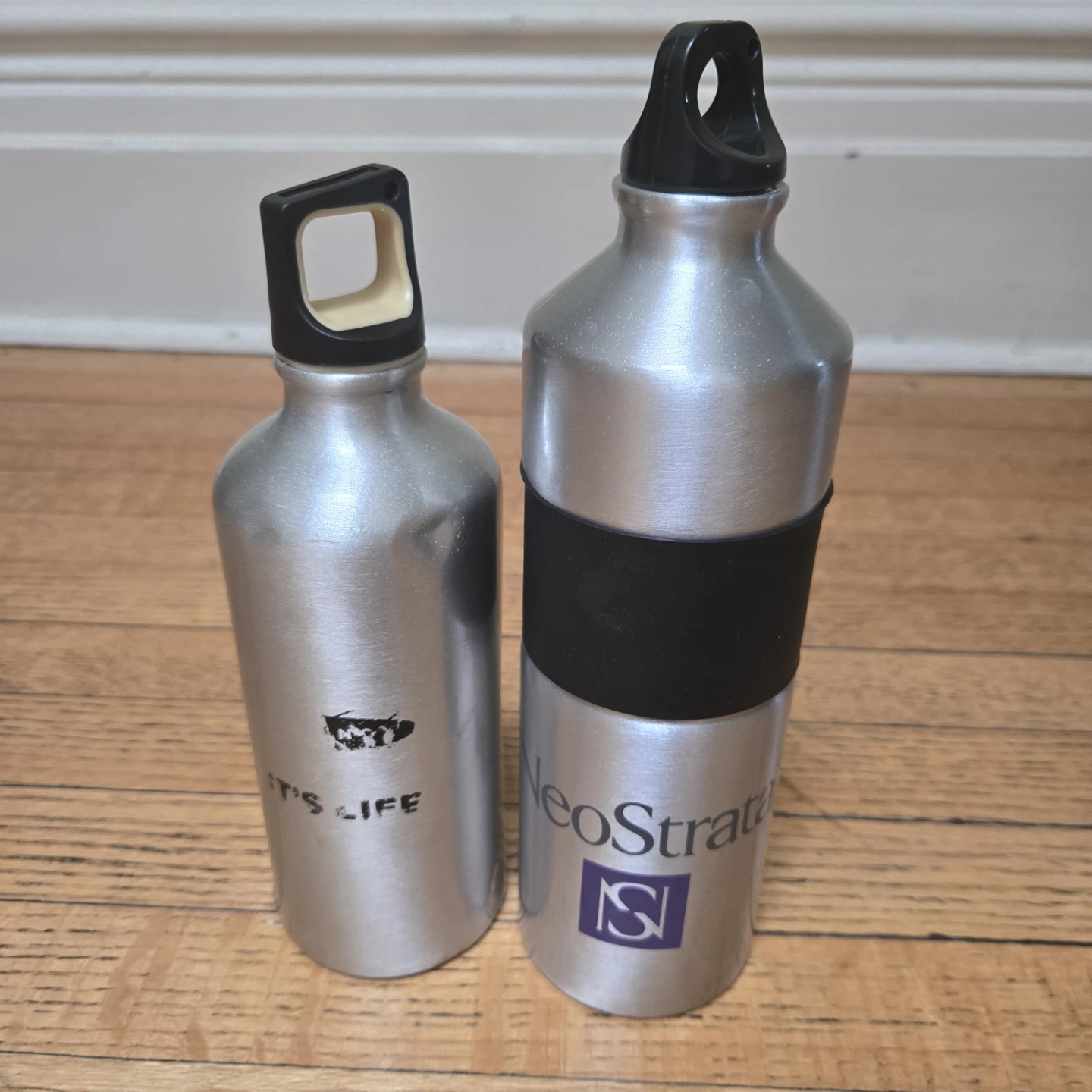 NeoStrata & "IT'S LIFE" Water Bottles