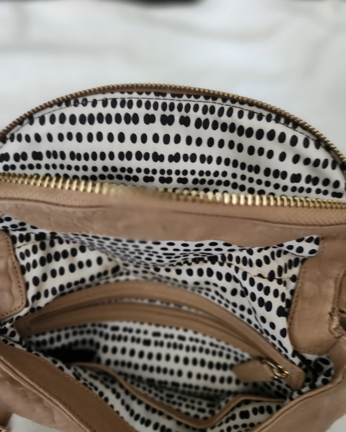 Vince Camuto Tan Leather Crossbody Bag - photo 3