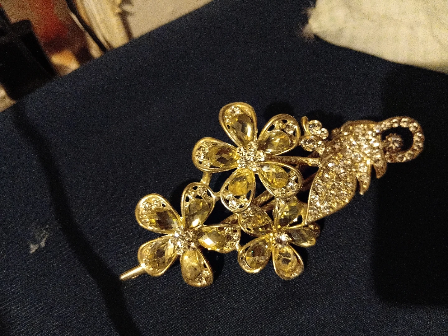 Gold Tone Flower Barrette - photo 2