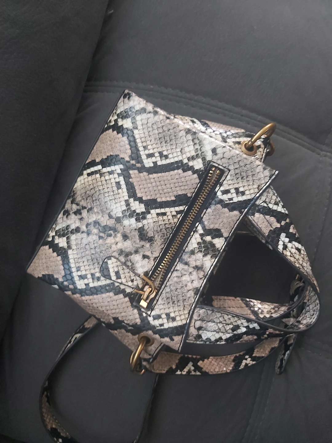 Guess Snake Print Mini Tote Bag ⚽️ - photo 3