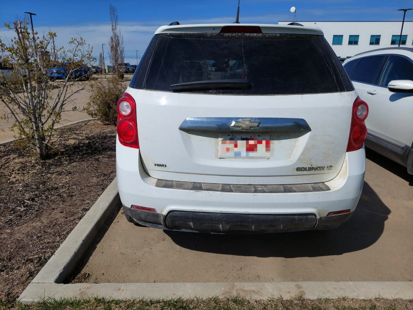 White Chevrolet Equinox LT 2015 - photo 4