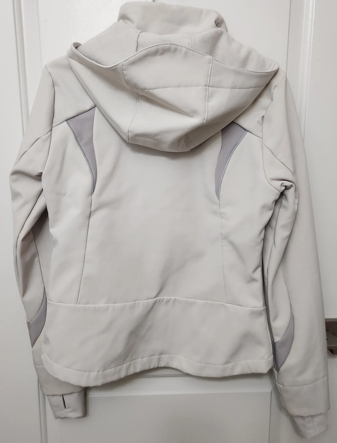 ⚽️ Cream Coloured Hooded Jacket - photo 2