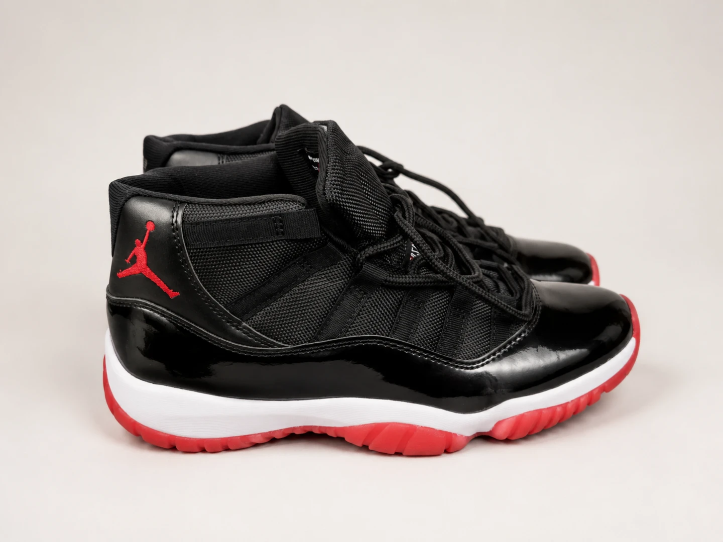 Air Jordan 11 Retro "Bred" Men's Basketball Shoes - photo 2