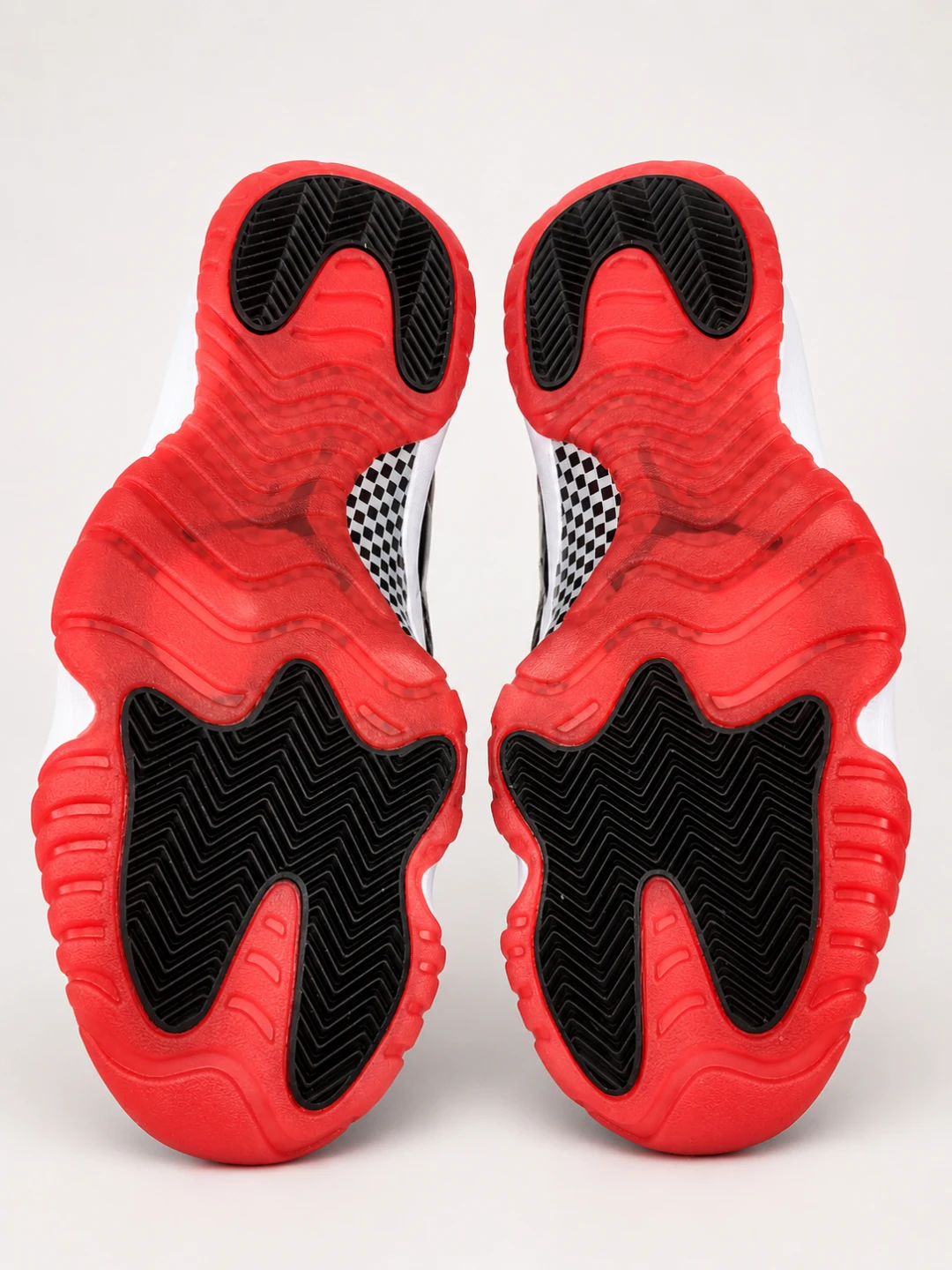 Air Jordan 11 Retro "Bred" Men's Basketball Shoes - photo 4