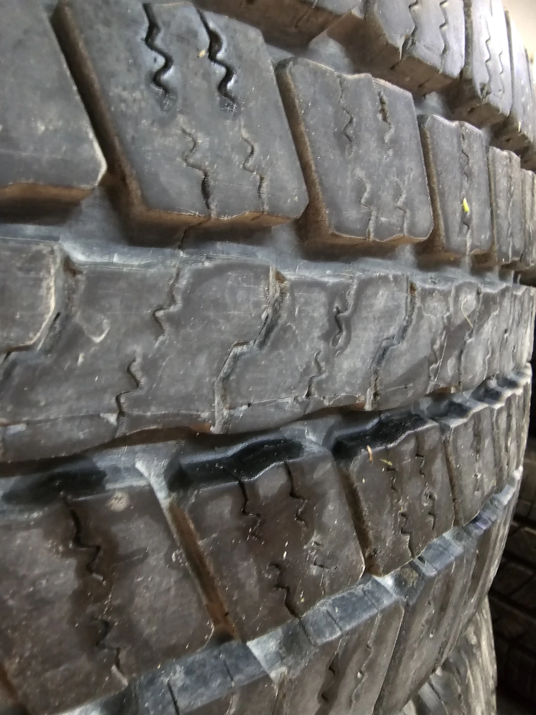 20in tires - photo 3
