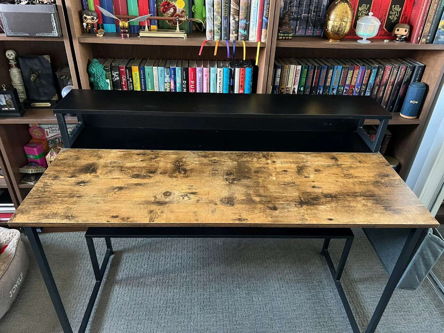 Office desk - photo 3