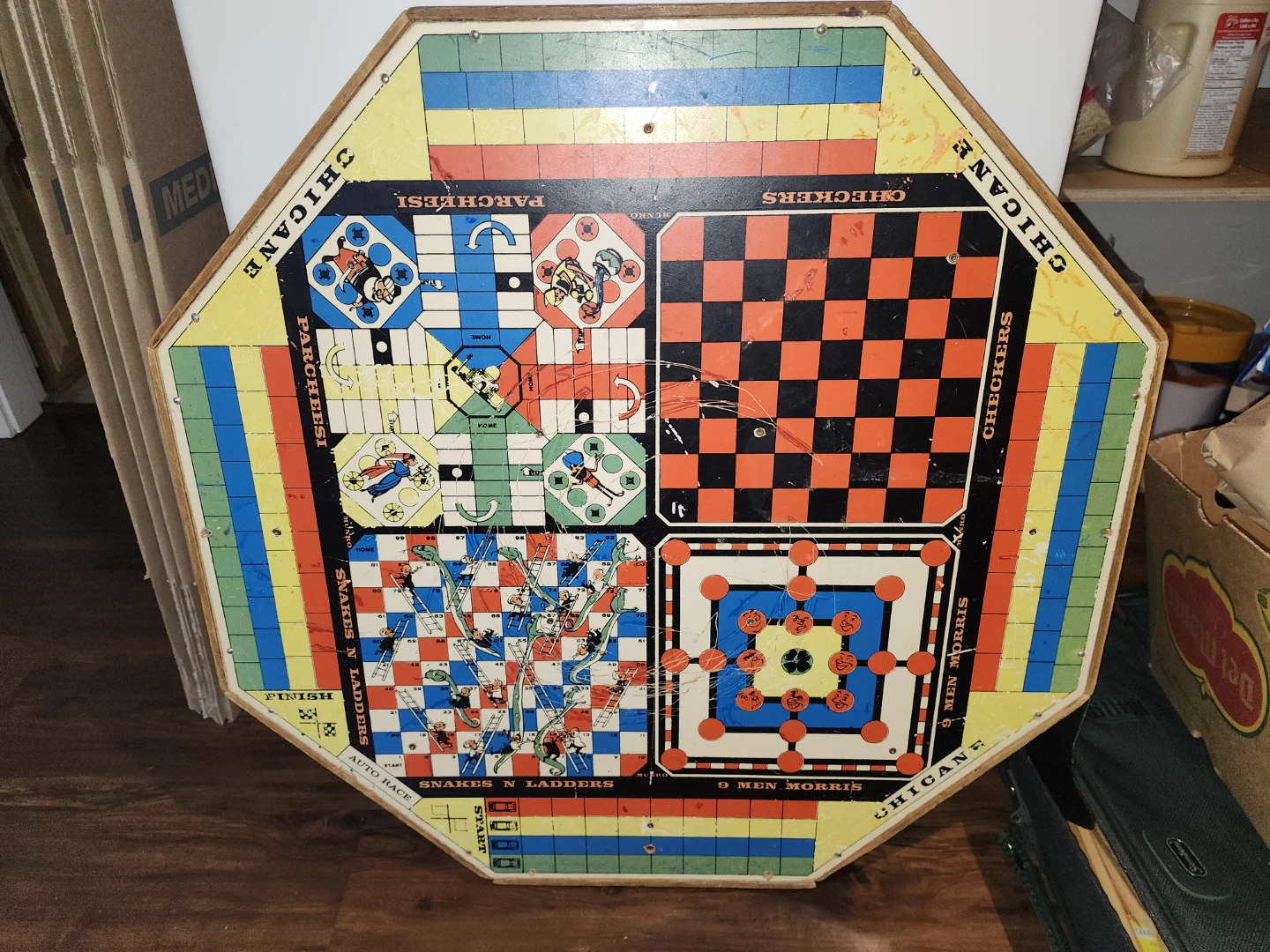 Vintage 8-Game Octagonal Game Board - photo 2