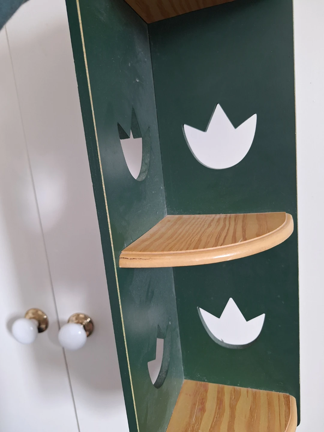 Green Corner Shelf Unit - photo 3