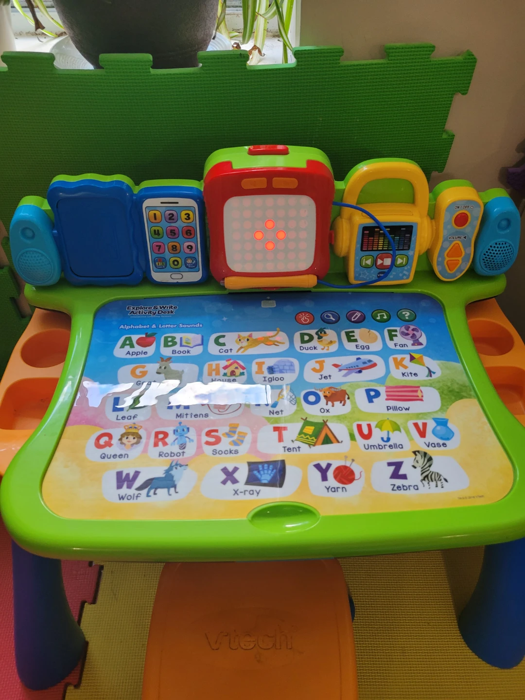 VTech Explore & Write Activity Desk - photo 4