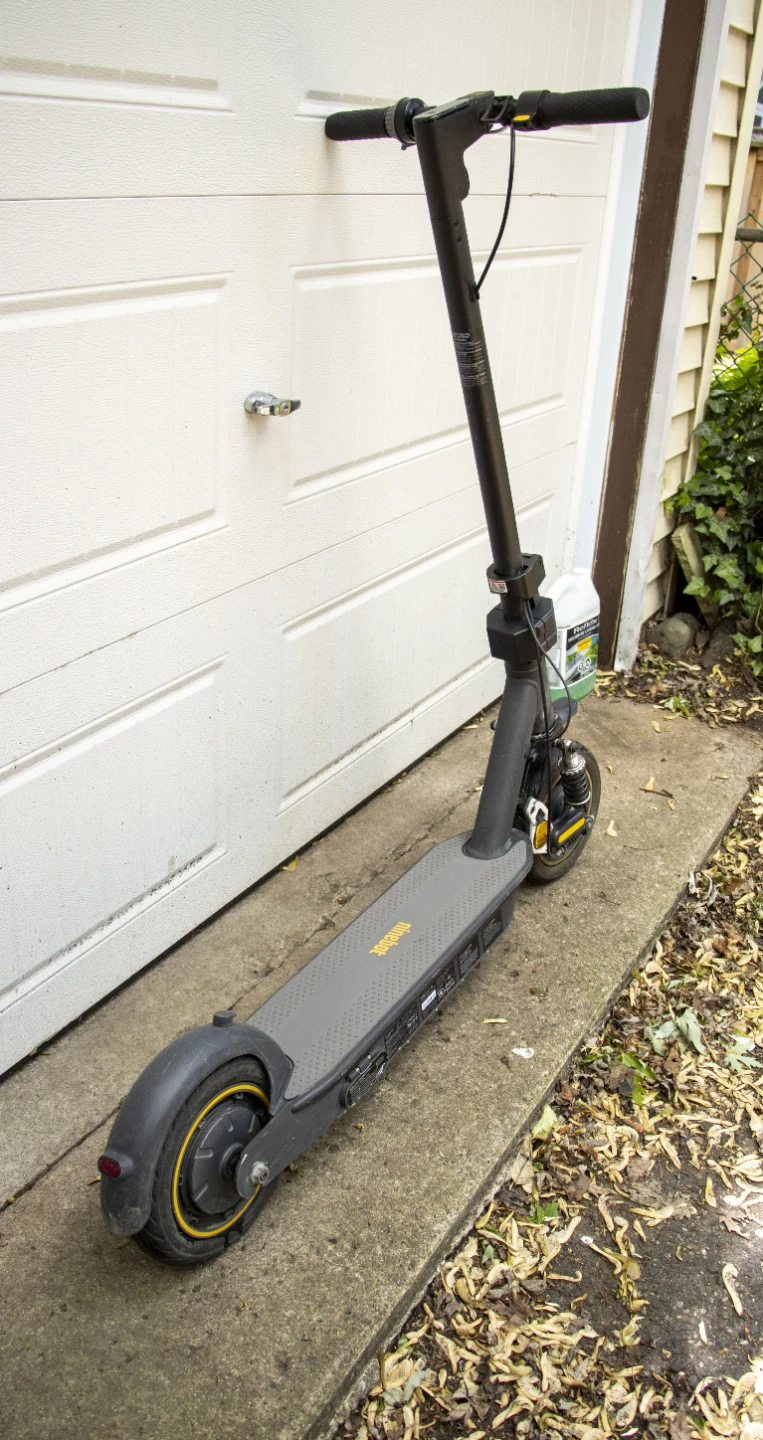 Segway Ninebot G30P eScooter w/ front suspension - photo 2