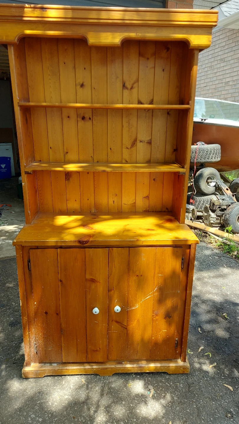 Wooden hutch with cabinet