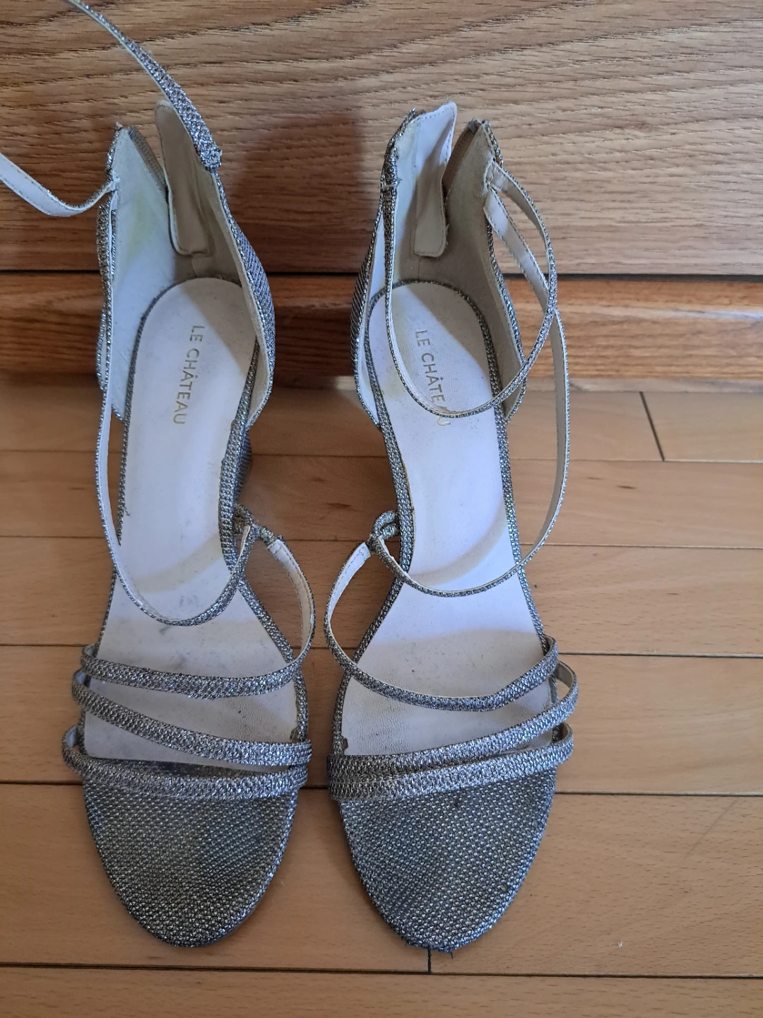 Le Château Silver Glitter Wedge Sandals - photo 2