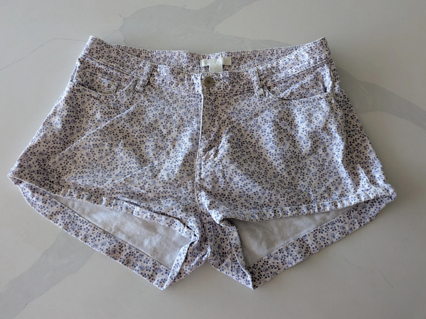 H&M Floral Denim Shorts Size 8