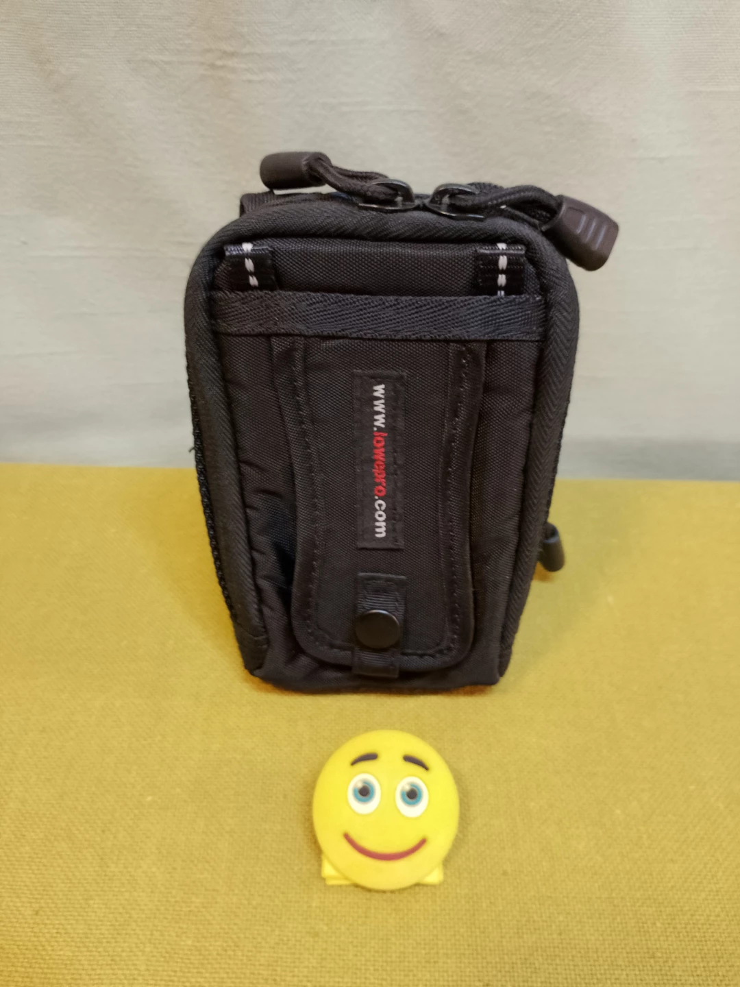 📸 ➡️ Lowepro Camera Pouches (Set of 2) 🚨 Belt & Strap  📸 - photo 3
