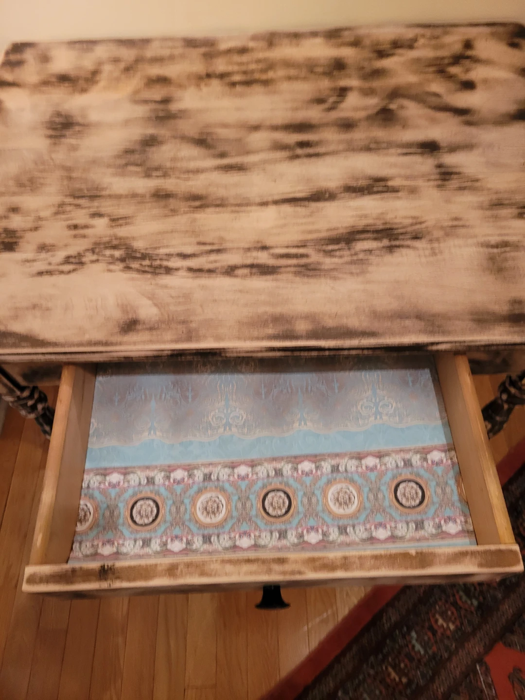 Farmhouse Chic Accent/Hall Table - photo 3