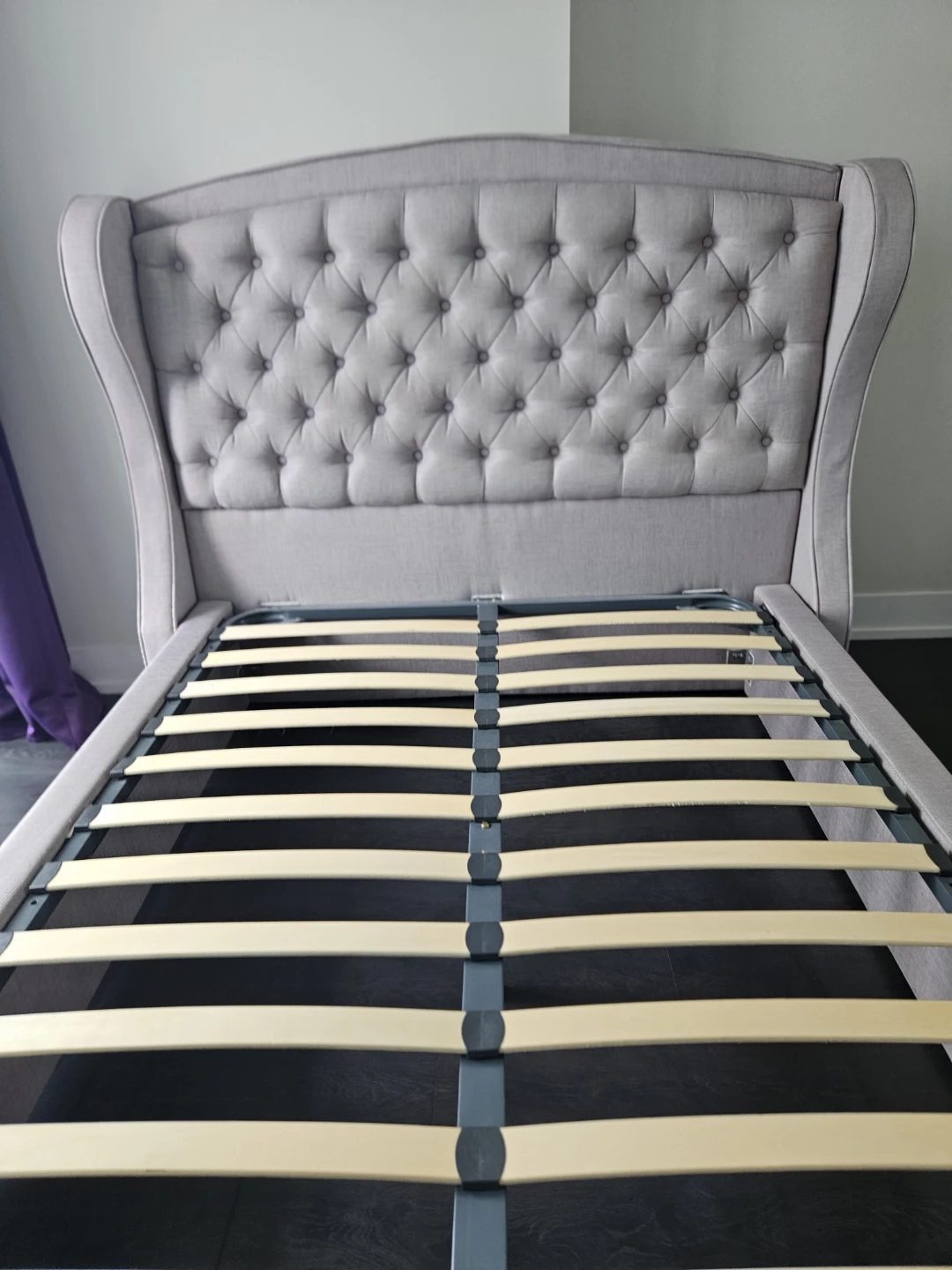 Queen size bed - photo 3