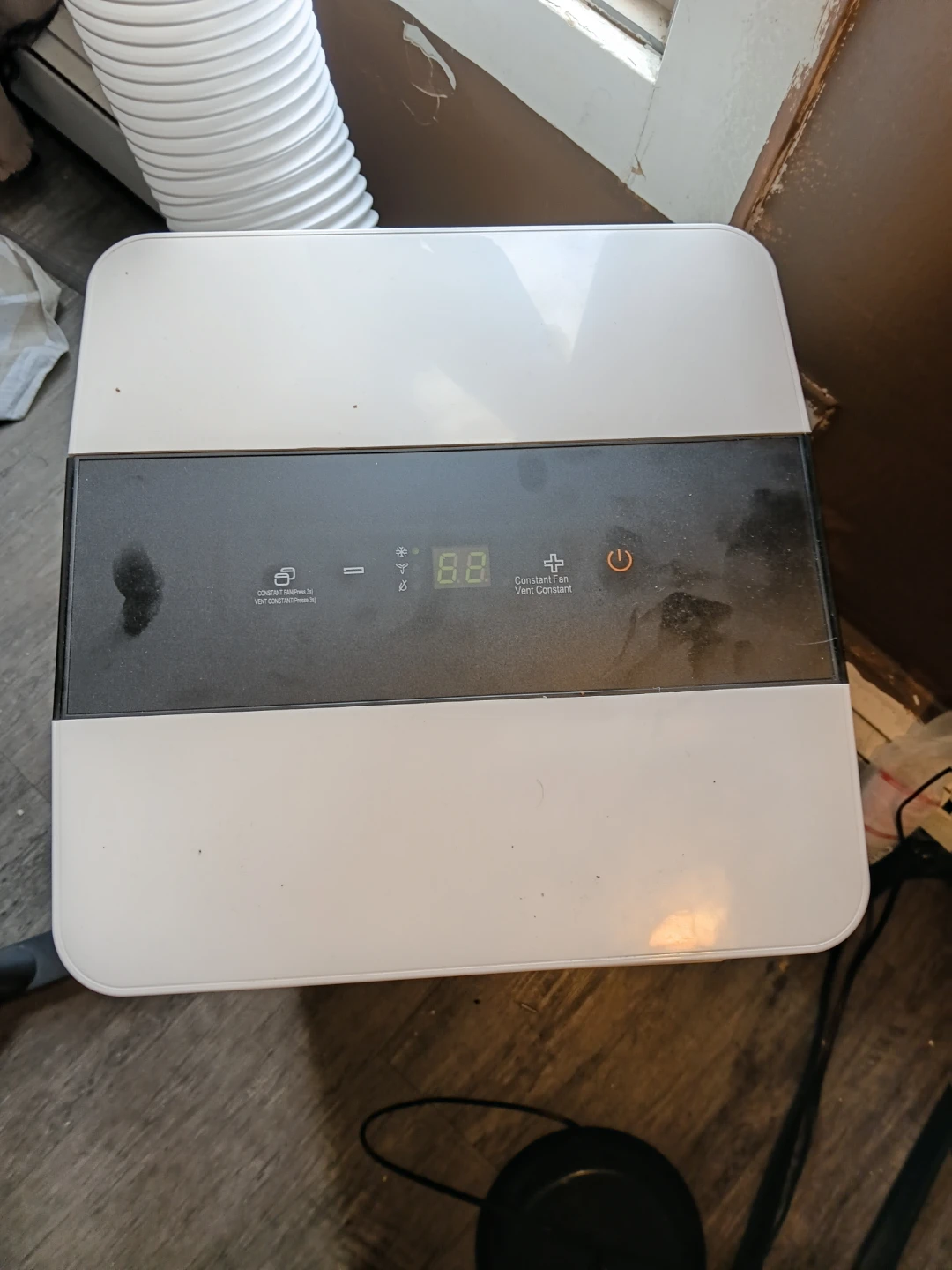 Midea Portable Air Conditioner - photo 2