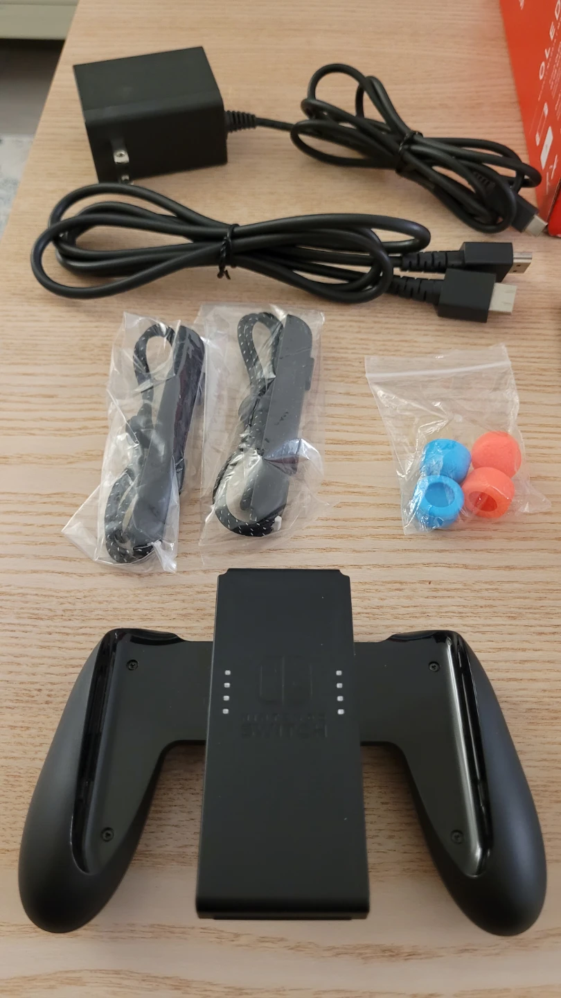 Nintendo Switch OLED - photo 3