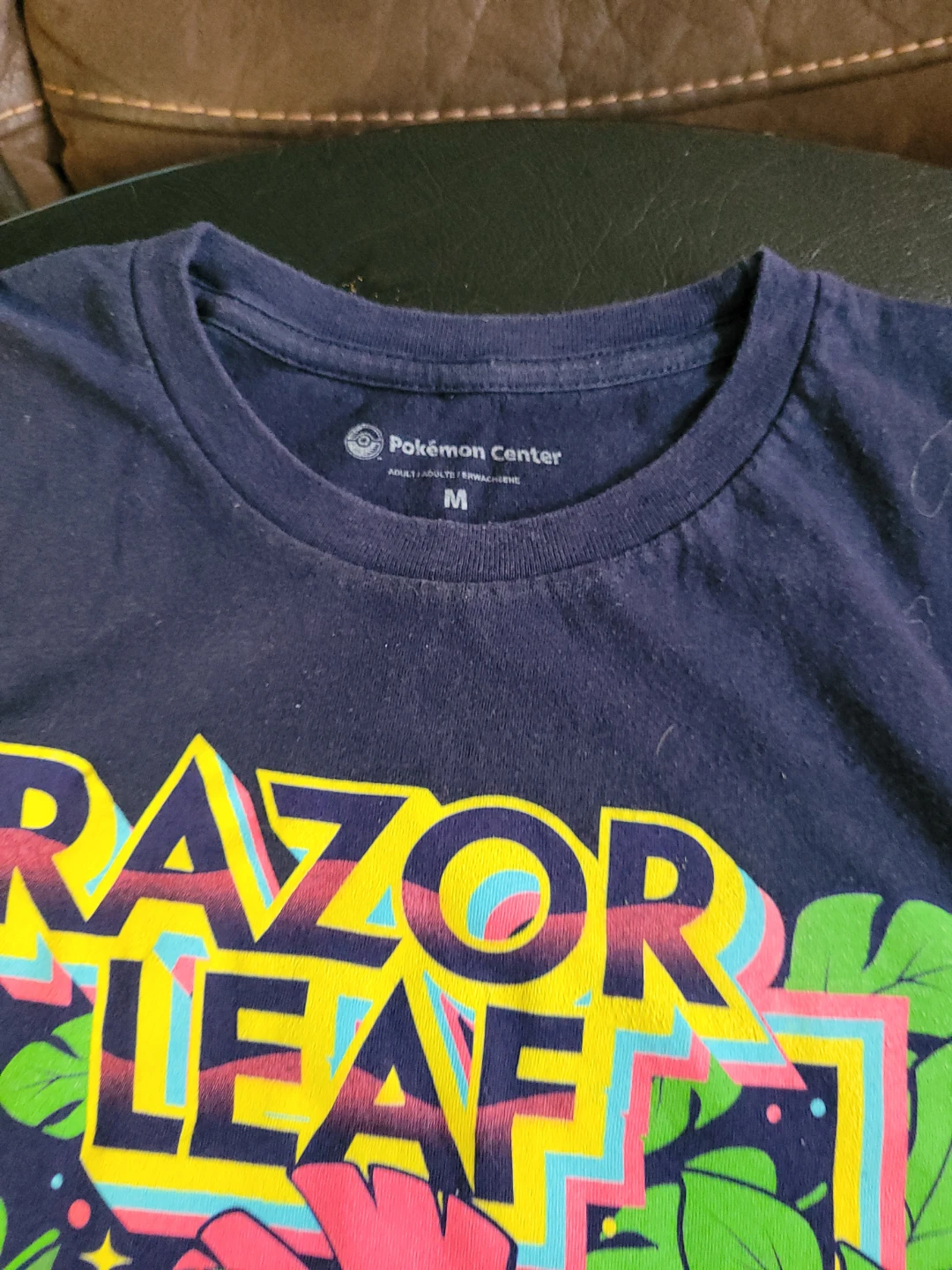 Pokémon Center "Razor Leaf" T-Shirt - photo 3