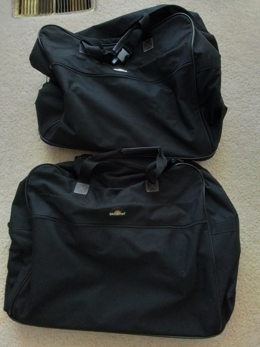 Large black bag with wheels - photo 5