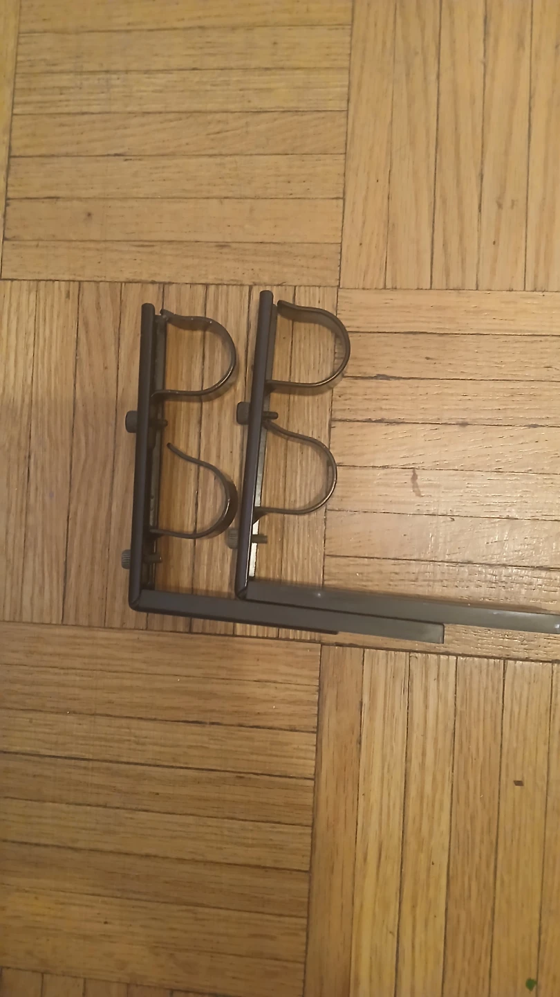 Curtain Rod and Brackets - photo 2