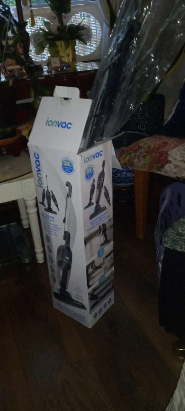 IonVac 3-in-1 Design  Vacuum