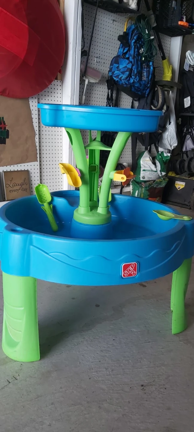 Step2 Water Table - photo 4