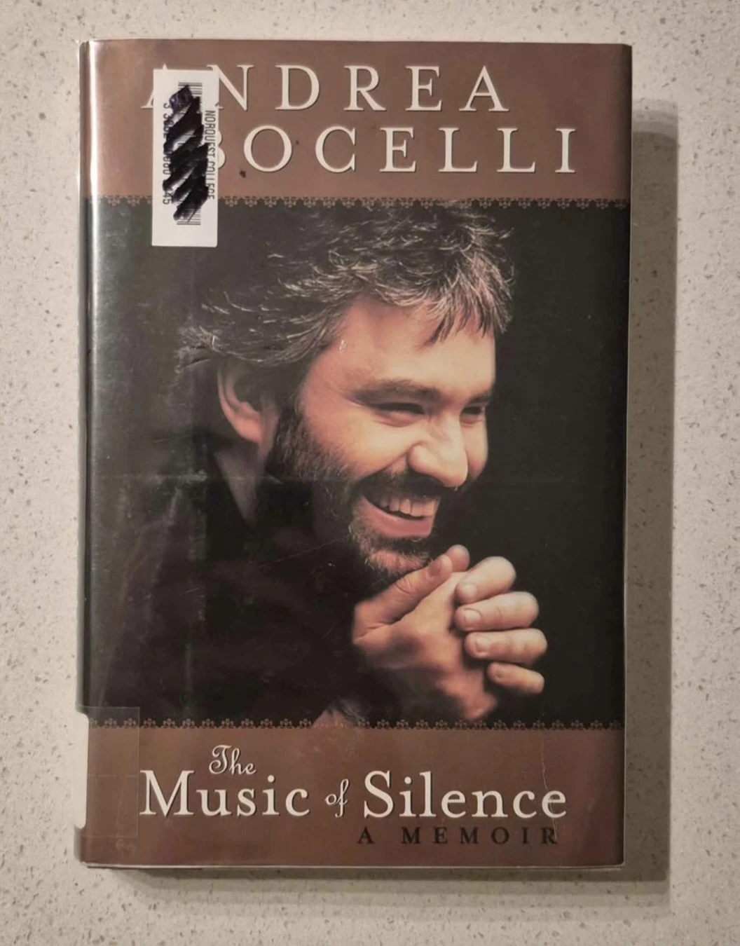 🎶 Andrea Bocelli – The Music of Silence