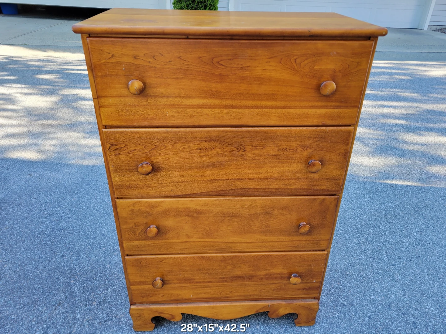 Beautiful Vintage Wooden Dresser - 4 Drawers - photo 2
