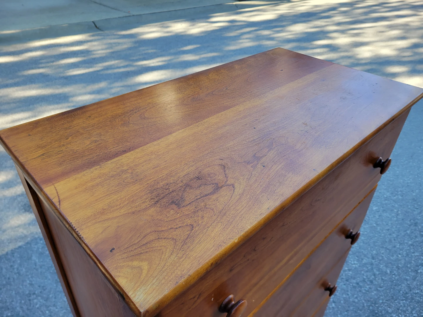 Beautiful Vintage Wooden Dresser - 4 Drawers - photo 4