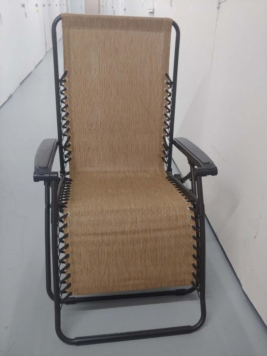 Zero Gravity Chair for massage therapist or outdoor use