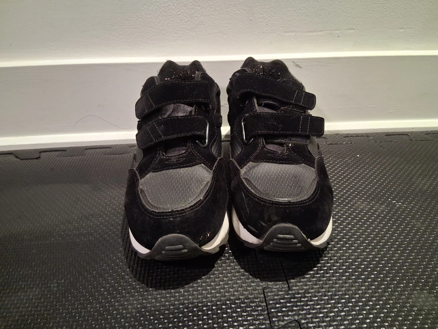 Sneakers - photo 2