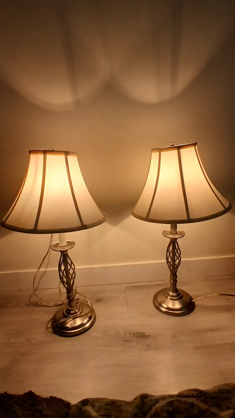 Table lamp - photo 4