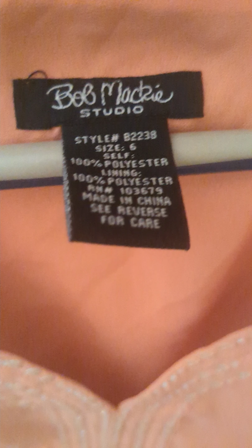 Bob Mackie Studio Peach Beaded V-Neck Top Size 6 - photo 2