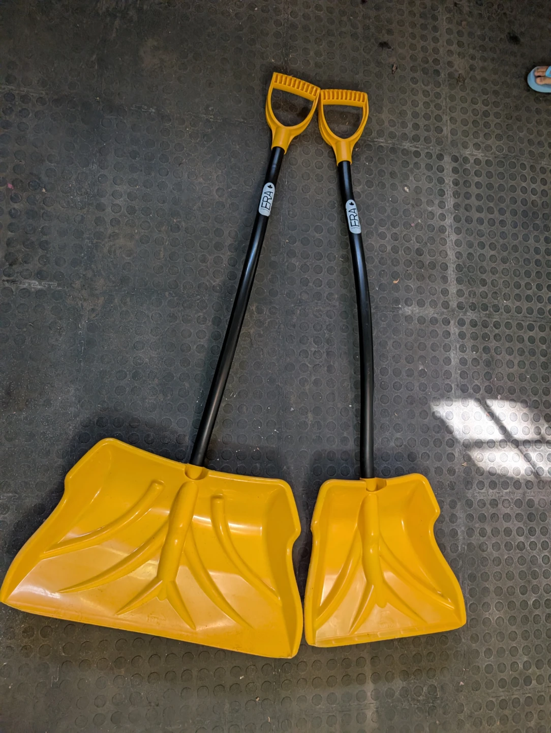 ERA Snow Shovels - Set of 2