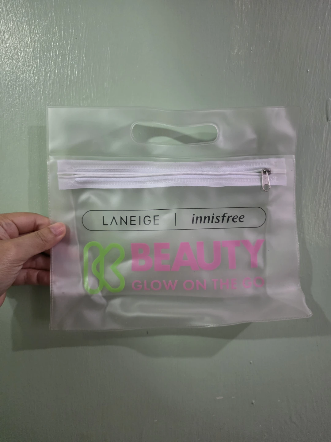 Innisfree Laneige Clear Beauty Pouch
