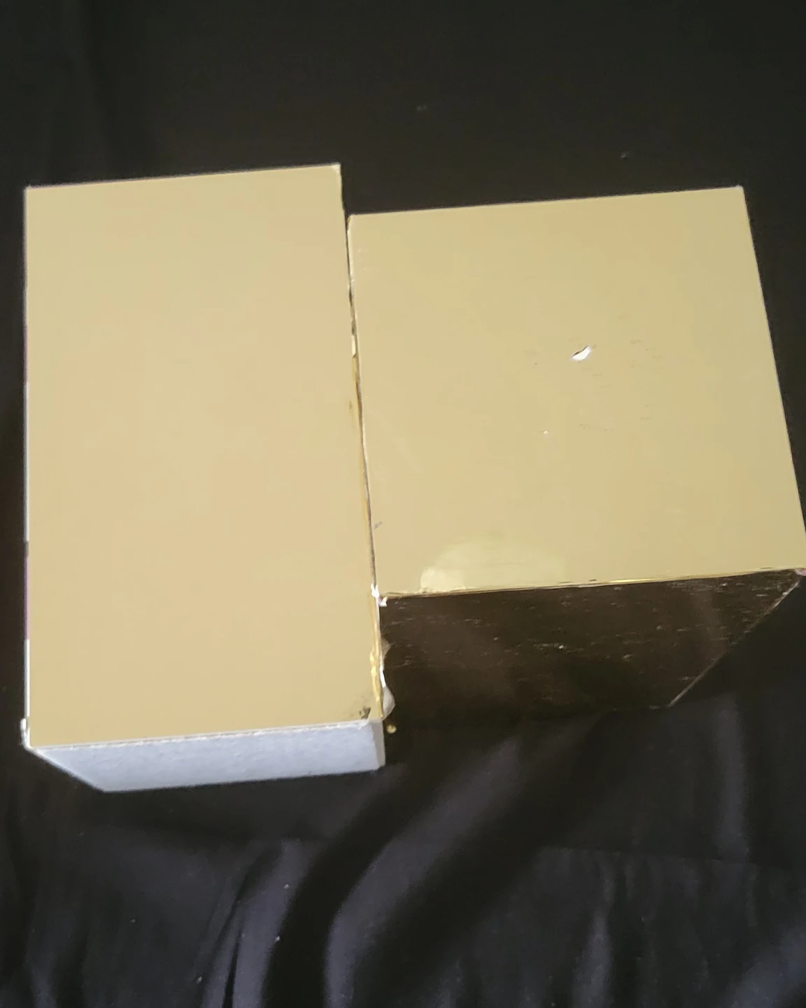 Gold Mirrored Cubes/Pedestals (Set of 2) ⚽ - photo 3