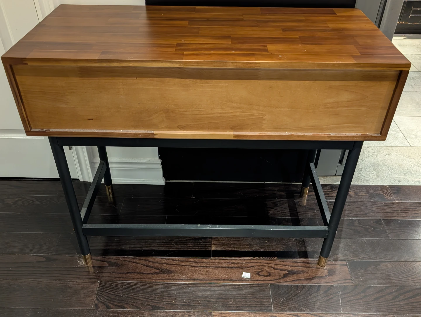 Dakota Wood 3 Drawer Vanity - photo 4